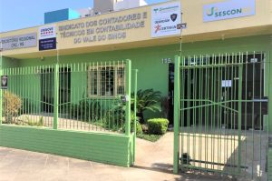 Fachada da sede, na Rua Osvaldo Aranha, 115 — Centro, São Leopoldo